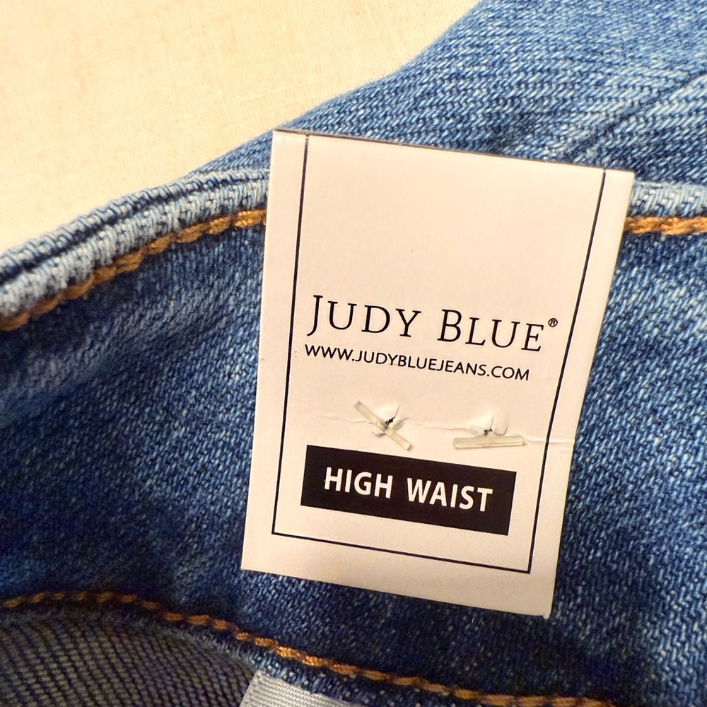 Judy Blue High Waisted Medium Wash Star Seam Detail Wide Leg jeans size22W‎ - Picture 9 of 16